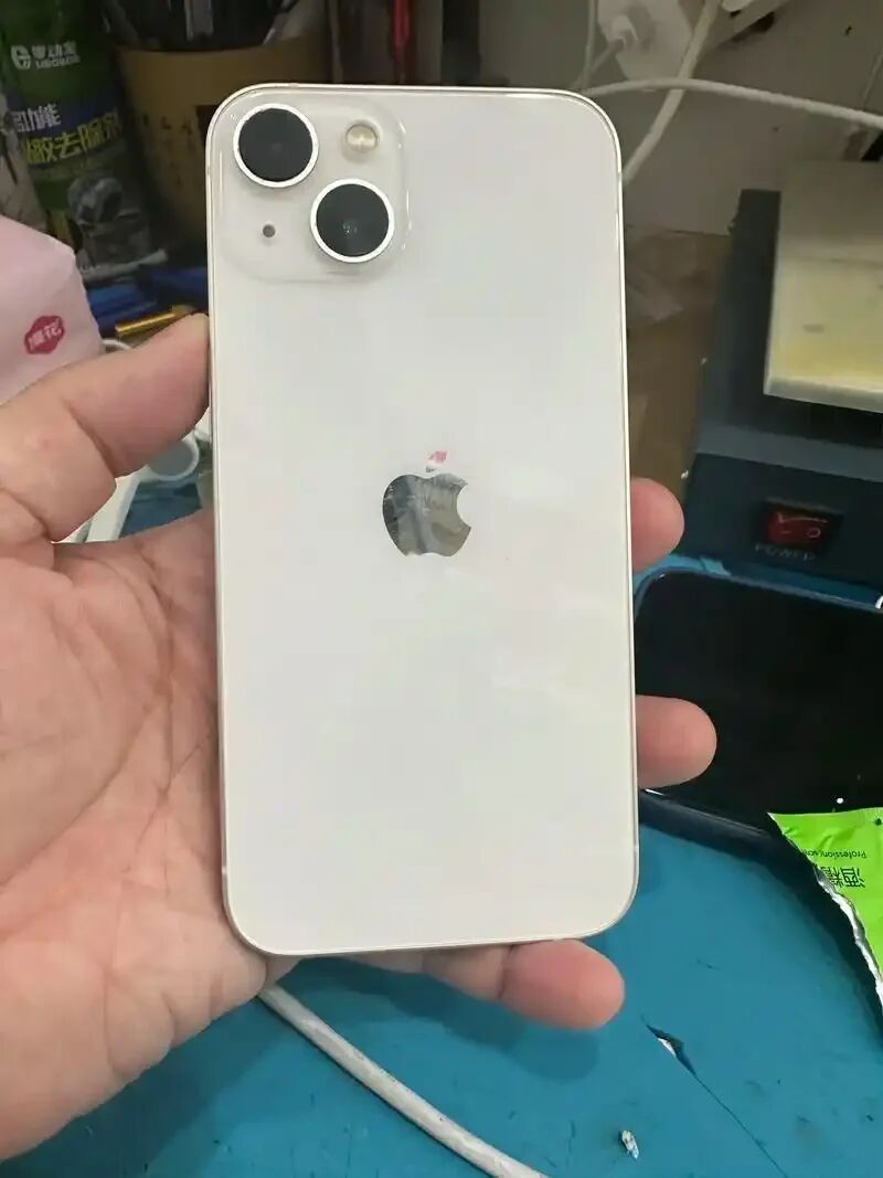 iPhone 13二手价跌到两千档，入门苹果现在还能买吗？