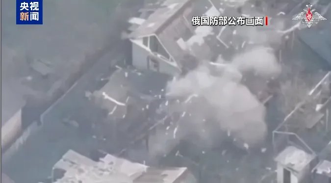 俄乌互相发动大规模袭击