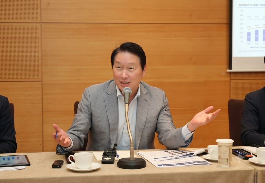 SK董事长:明年AI芯片需求将增长100%,存储价格将进一步上涨